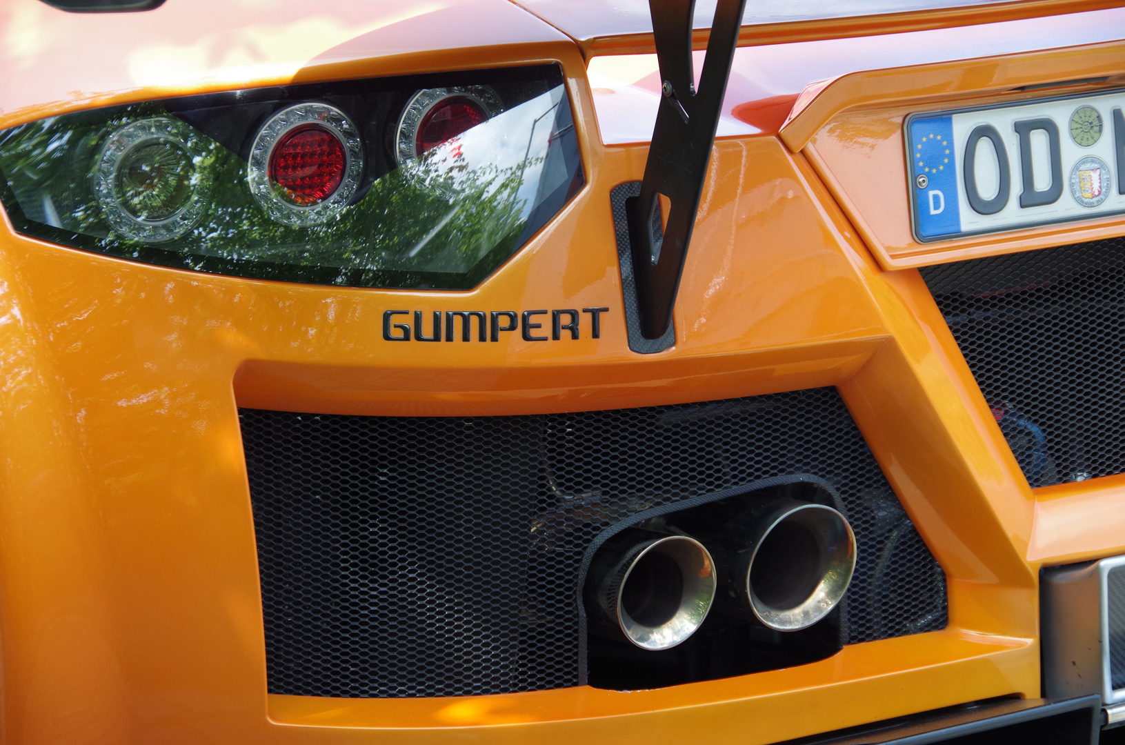 Gumpert Apollo