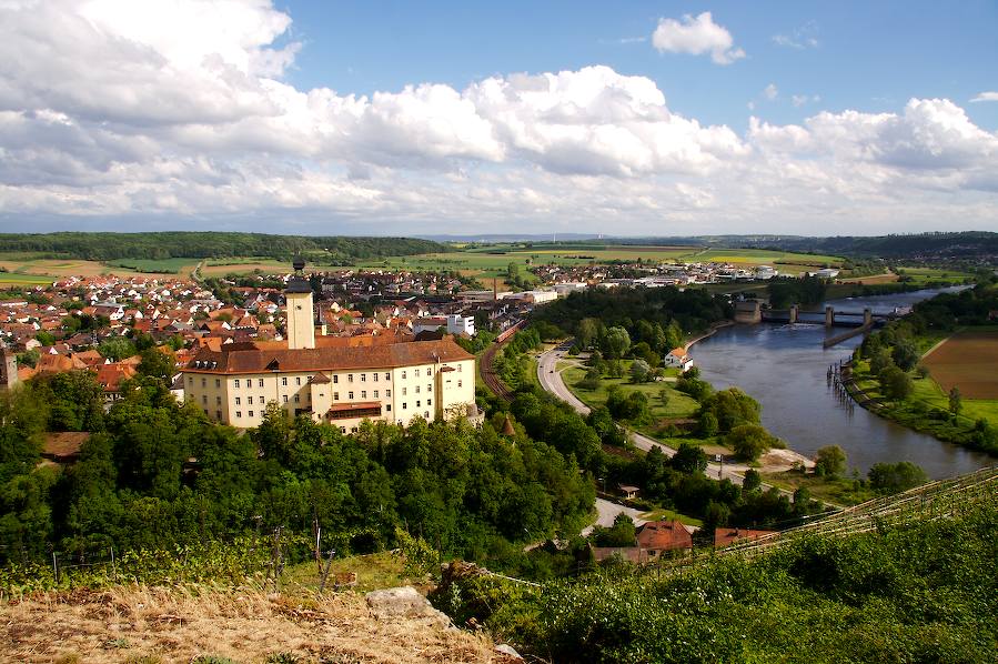 Gundelsheim im Mai