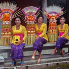 Gung Biang Ade, Gek Widia and Ni Kadek Mayang