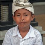 Gunggus a young host in Mengwi