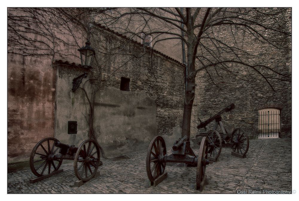 Guns, Prague