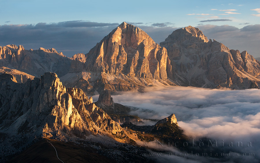 Gusela, 5 Torri e Tofane all'alba