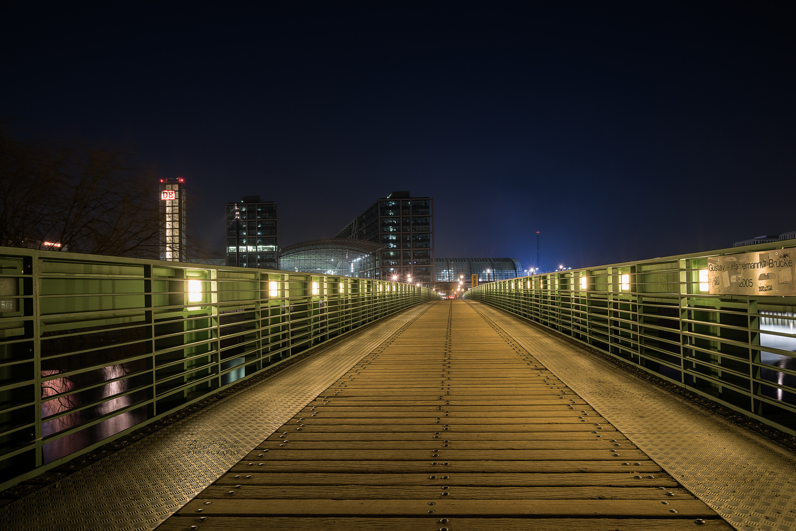 Gustav-Heinemann-Brücke