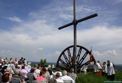 Gut besuchte Maiandacht auf der Halde Oberscholven