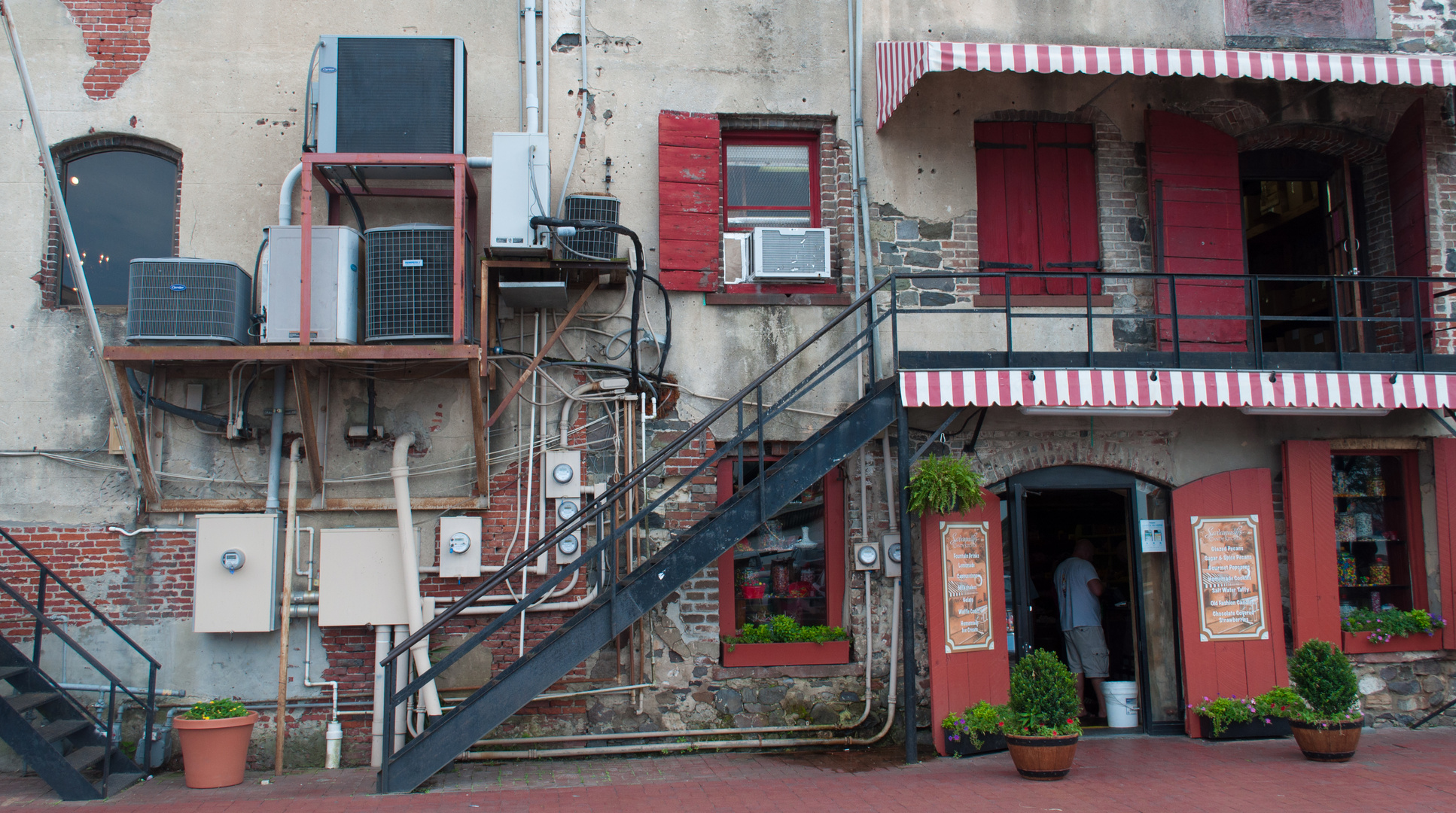 gut gekühlt , Klimaanlagen an einem Haus in Savannah, SC, USA