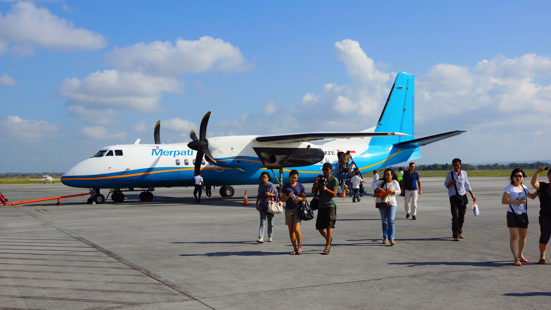 Gut gelandet auf Lombok mit der Ma 60 von Merpati :-)