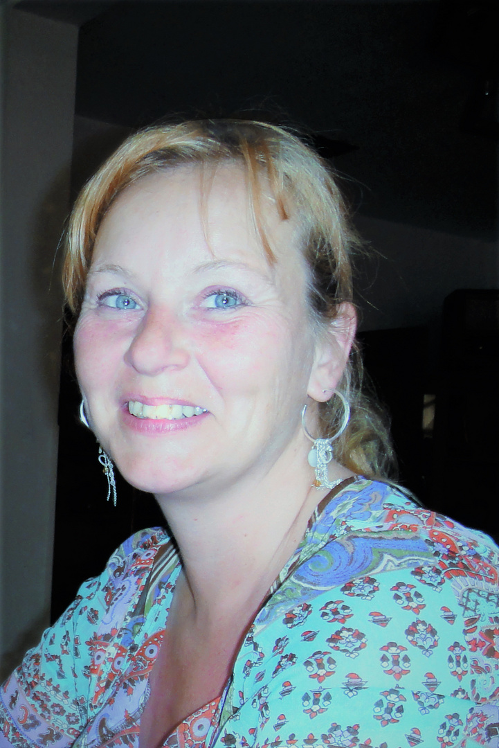 guten Tag, schöne Frau, deine Augen sind so blau.. Foto & Bild