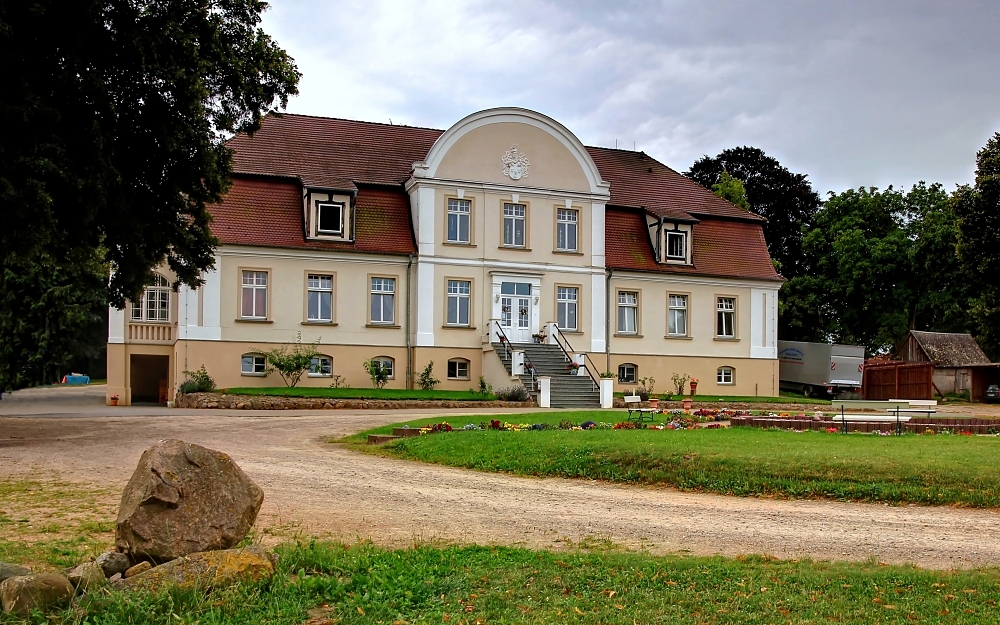 Gutshaus Zahren