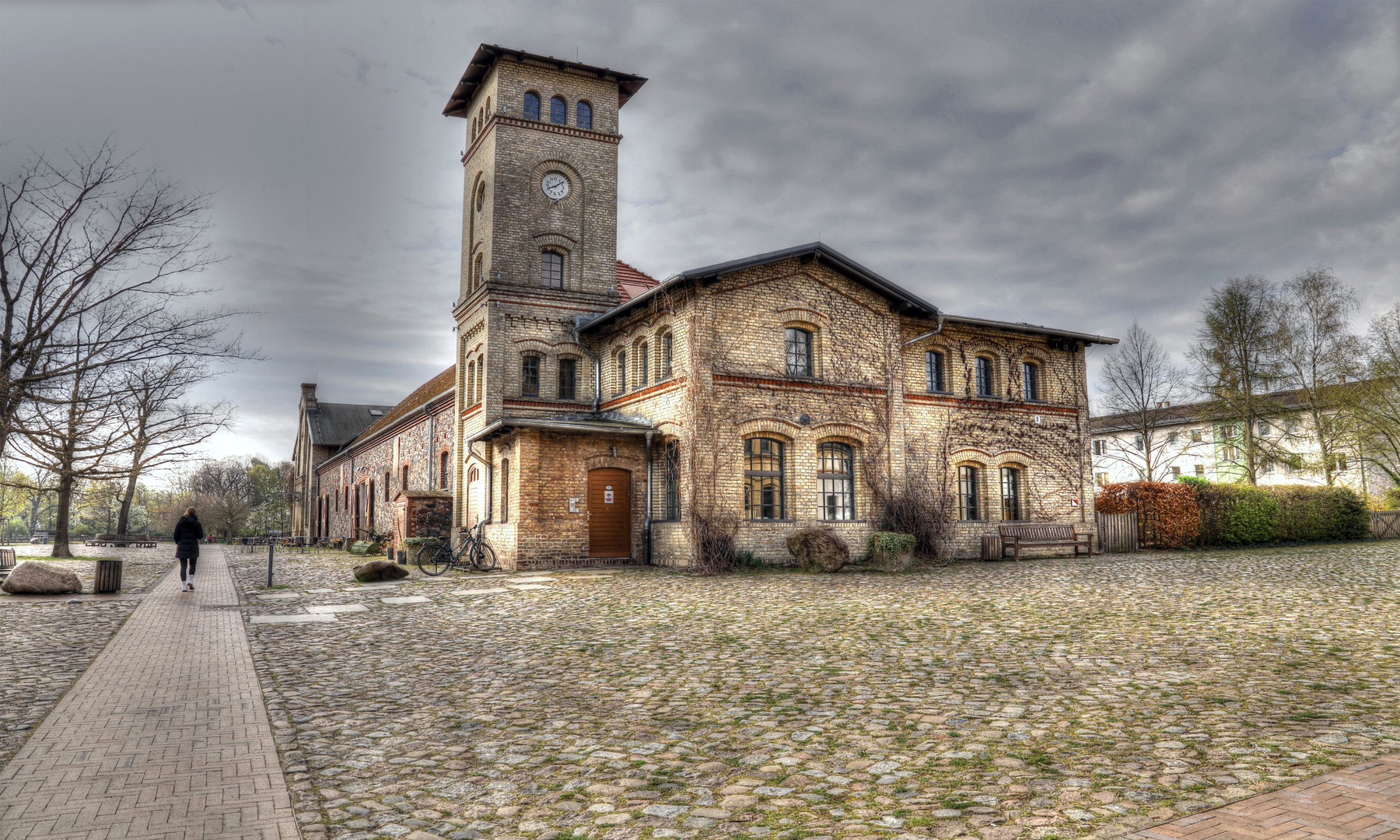 Gutshof - Schloss Britz 1