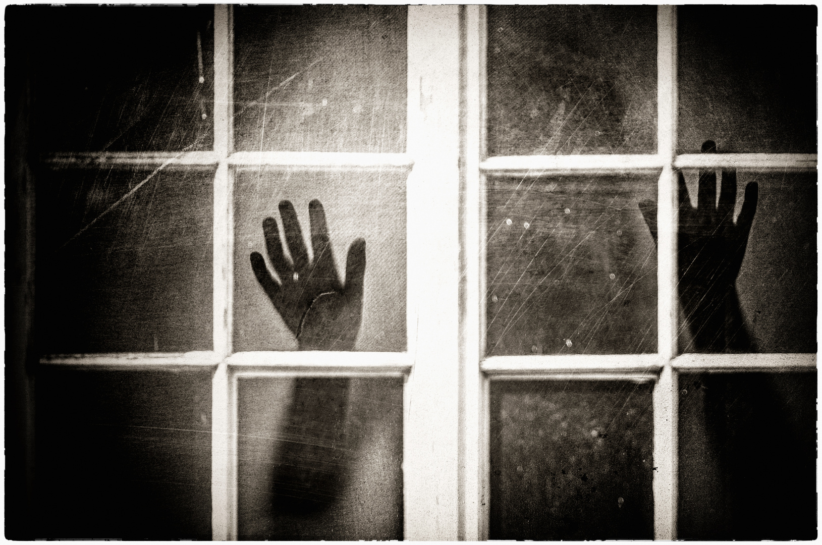 H E L P M E ! Foto &amp; Bild spezial, fenster, schatten