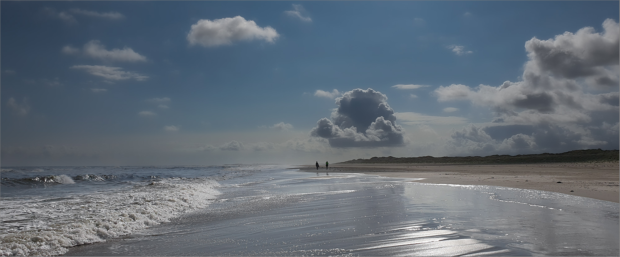 H - i - n - e - i - n      . . . .  in die Nordsee   . . .