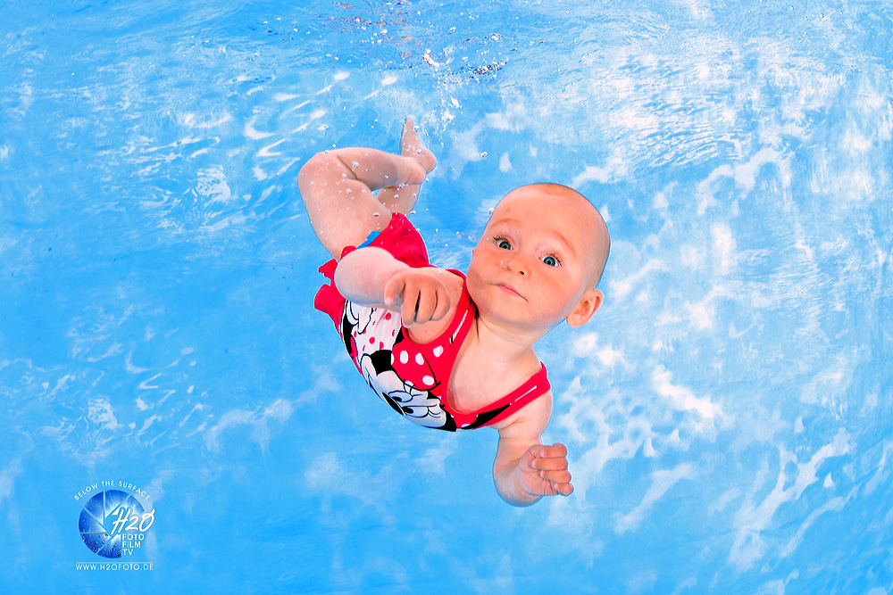 H2OFoto.de, Babyschwimmen - punktgenau - Unterwasserfotografie macht Laune