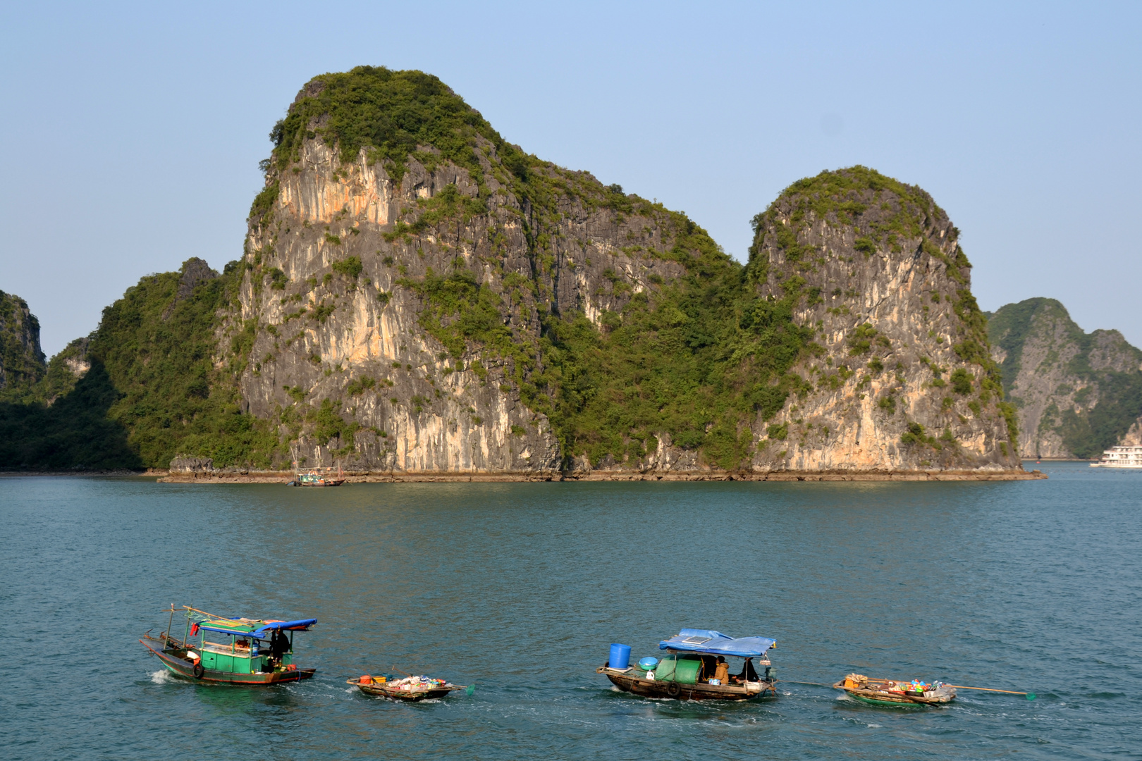 Ha Long Bay 1