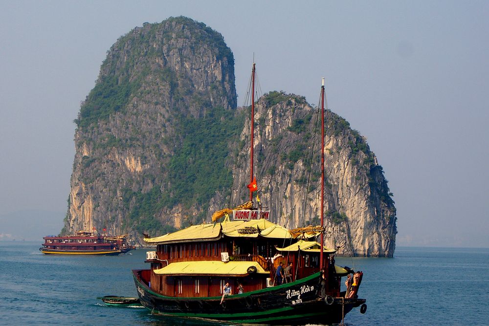 Ha long bay 2