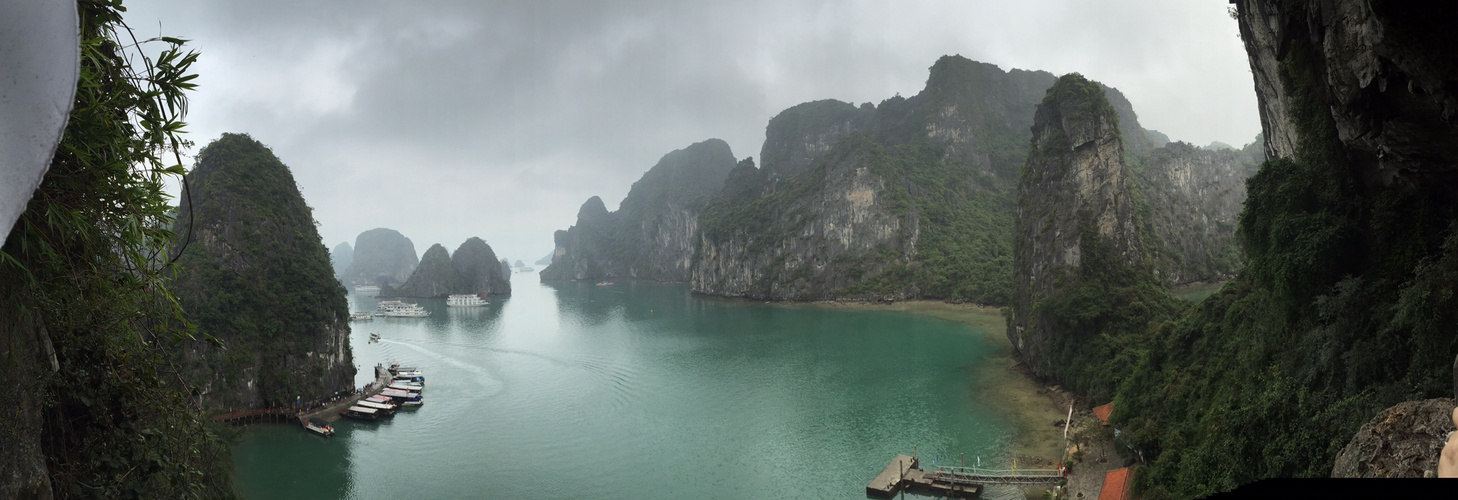 Ha Long Bay: