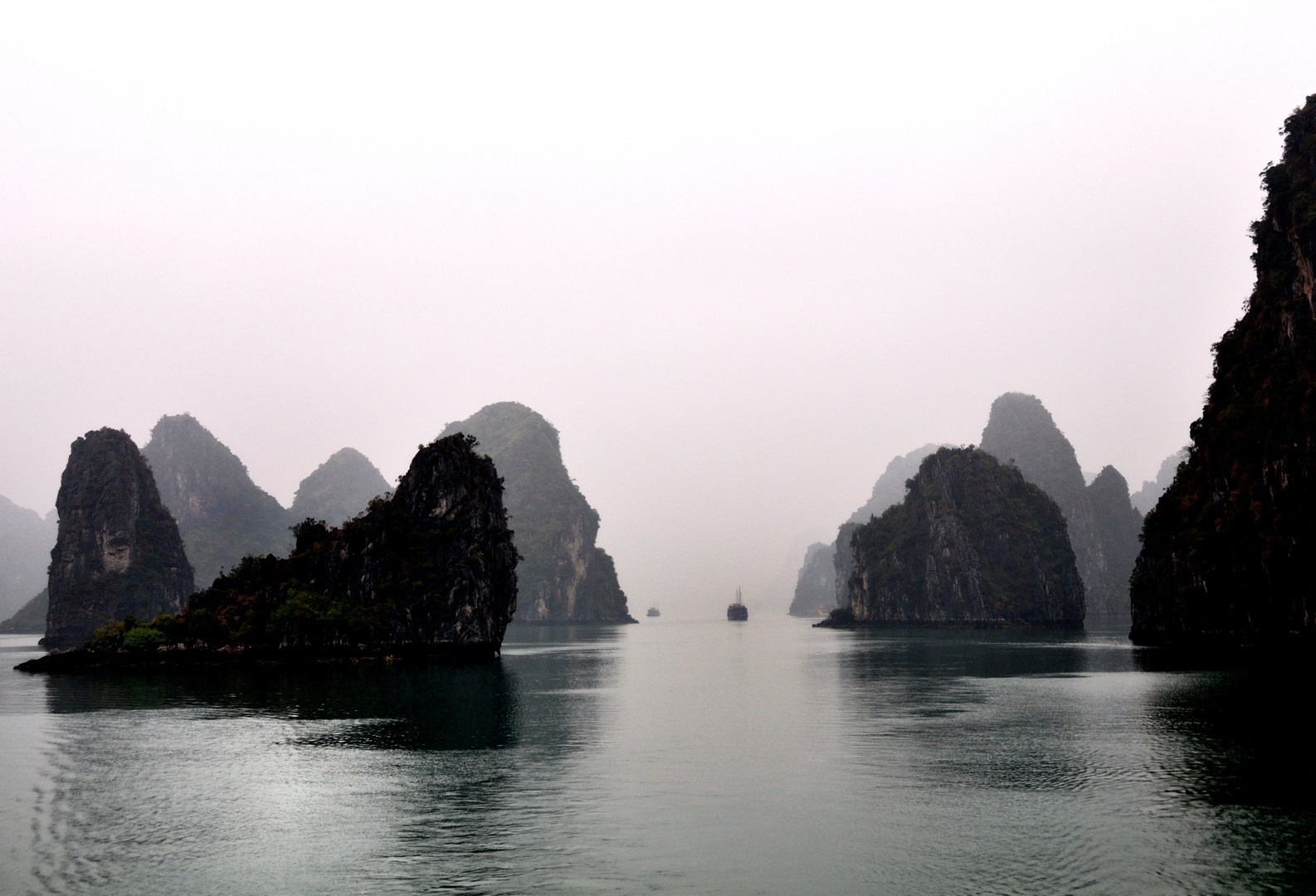 Ha Long Bay