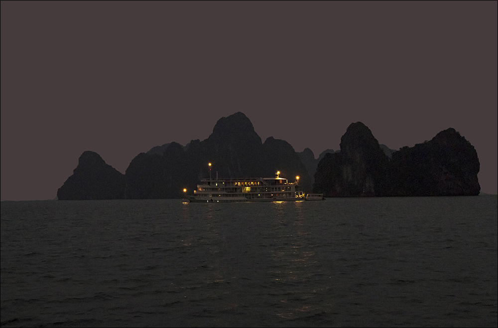 Ha Long Bucht, ein neuer Tag beginnt