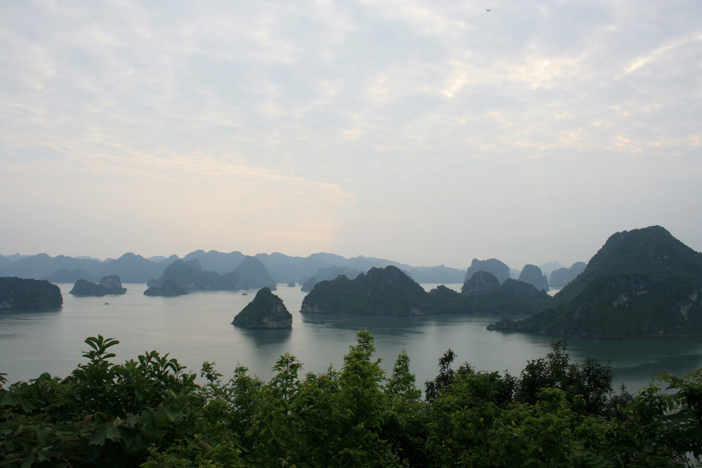 Ha Long : la rencontre entre le dragon et la mer