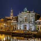 Haarlem NL - Teylers Museum mit de Waag und Grote Kerk