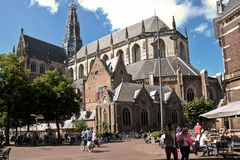 Haarlem - Oude Groenmarkt - Klokhuisplein - Sint Bavokerk