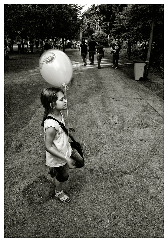 hab nen Luftballon gefunden...denk an Dich und lass ihn fliegen......2