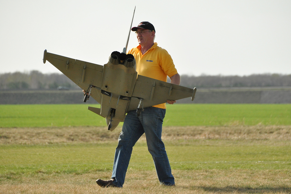 Habe Flugzeug vor´m Bauch