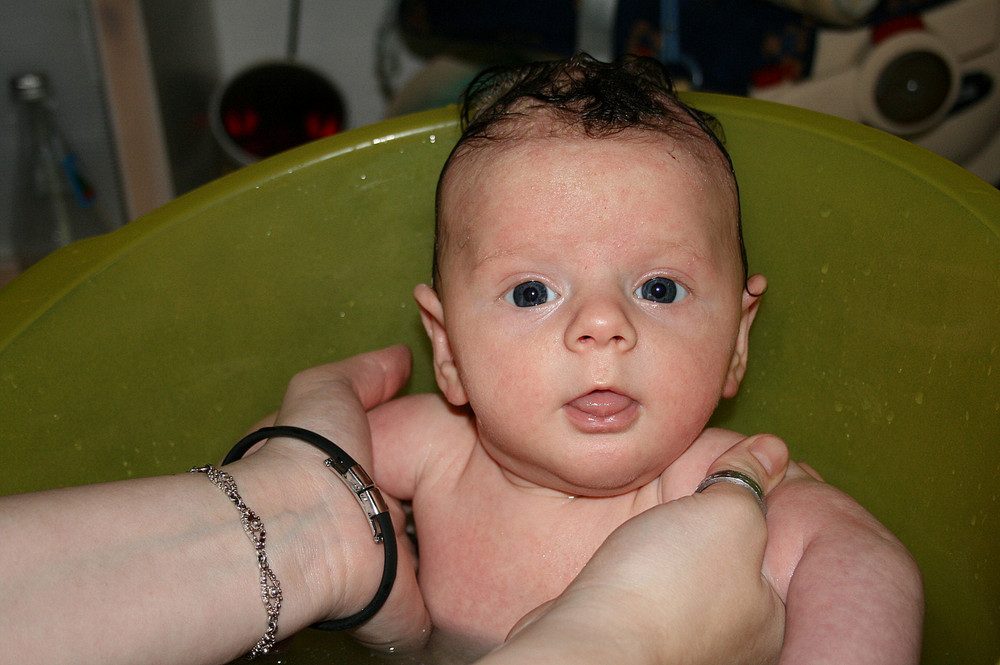 habe großen spaß beim Baden