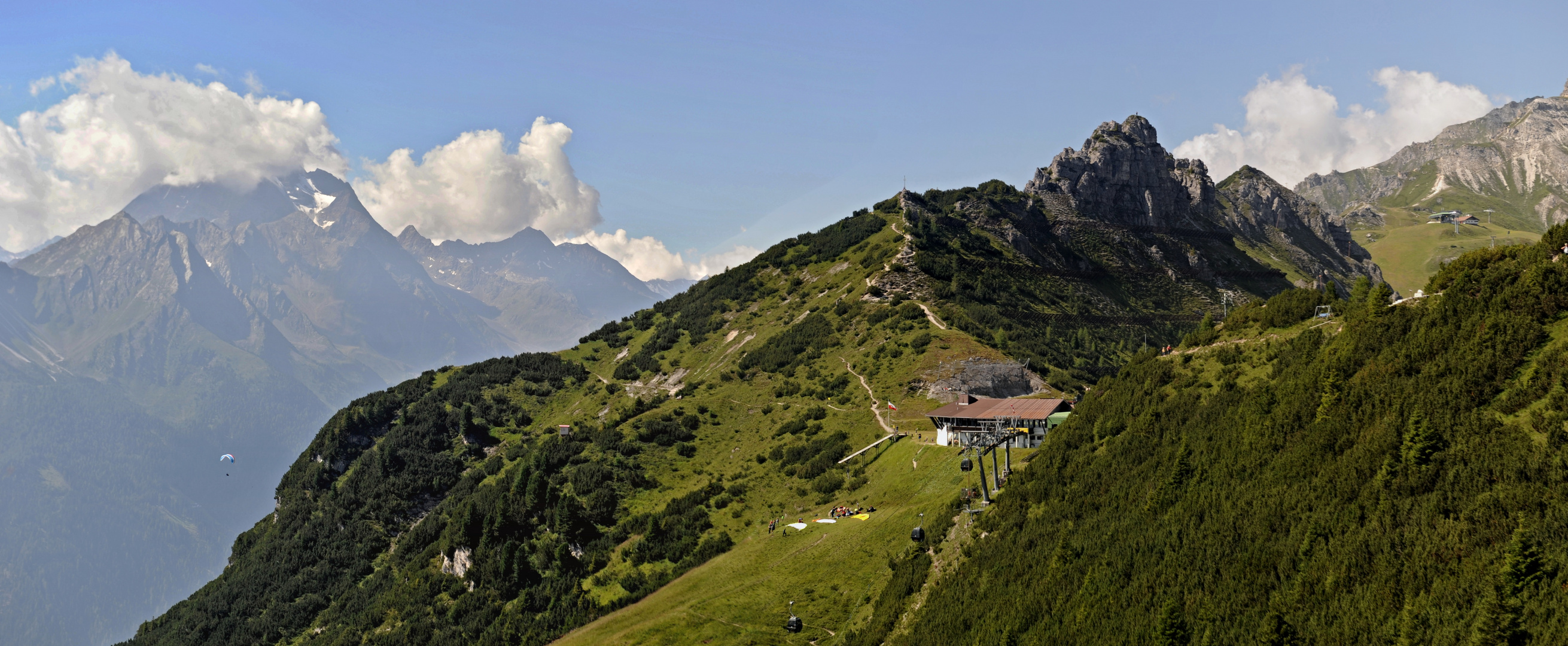 Habicht, Gipfel leicht in Wolken 3277 m