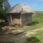 habitation de l'ile et ça c'est les toilettes communale