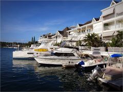 Habiter une marina… - Nouméa - In einer Marina wohnen…