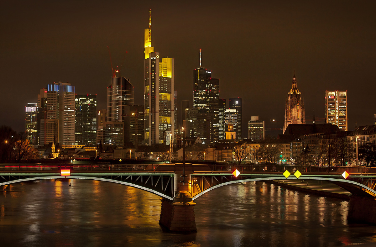 Hach. Frankfurt mal wieder ;o)