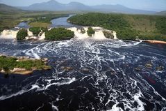 Hacha Falls Venezuela