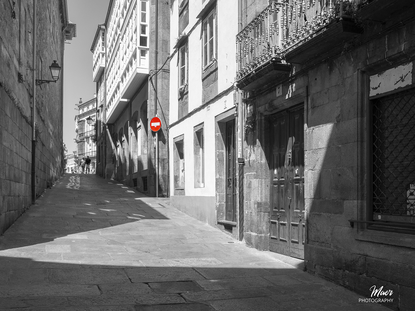 Hacia La Plaza de Cervantes.