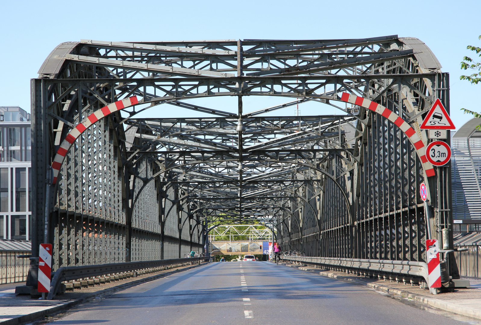 Hackerbrücke