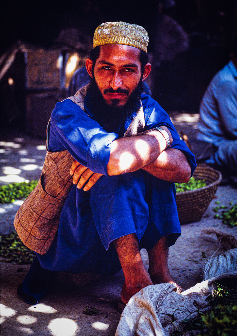 Händler in Basar von Peshawar