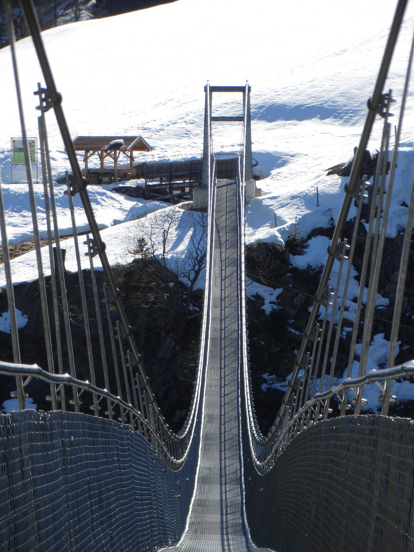 Hängebrücke bei Holzgau