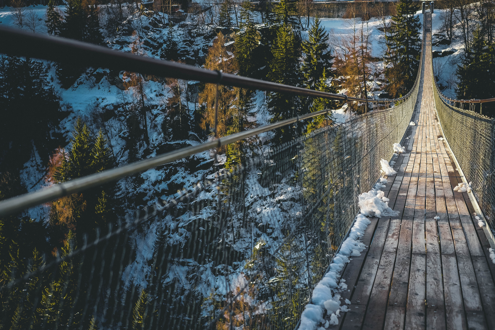 Hängebrücke im Goms Dezember 2019