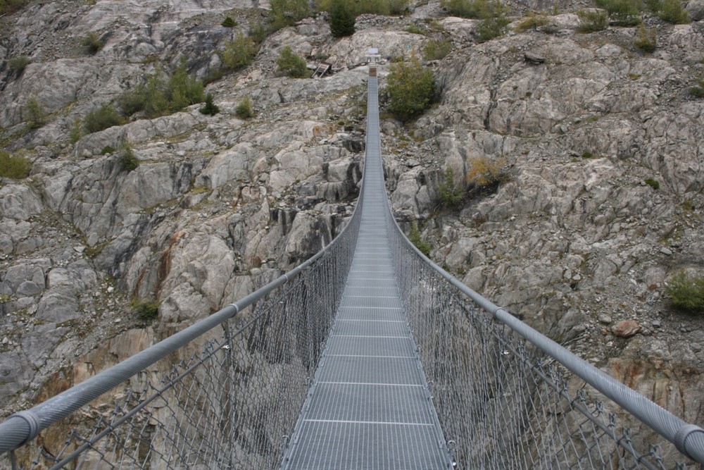 Hängebrücke/ Massaschlucht/ Aletschgletscher