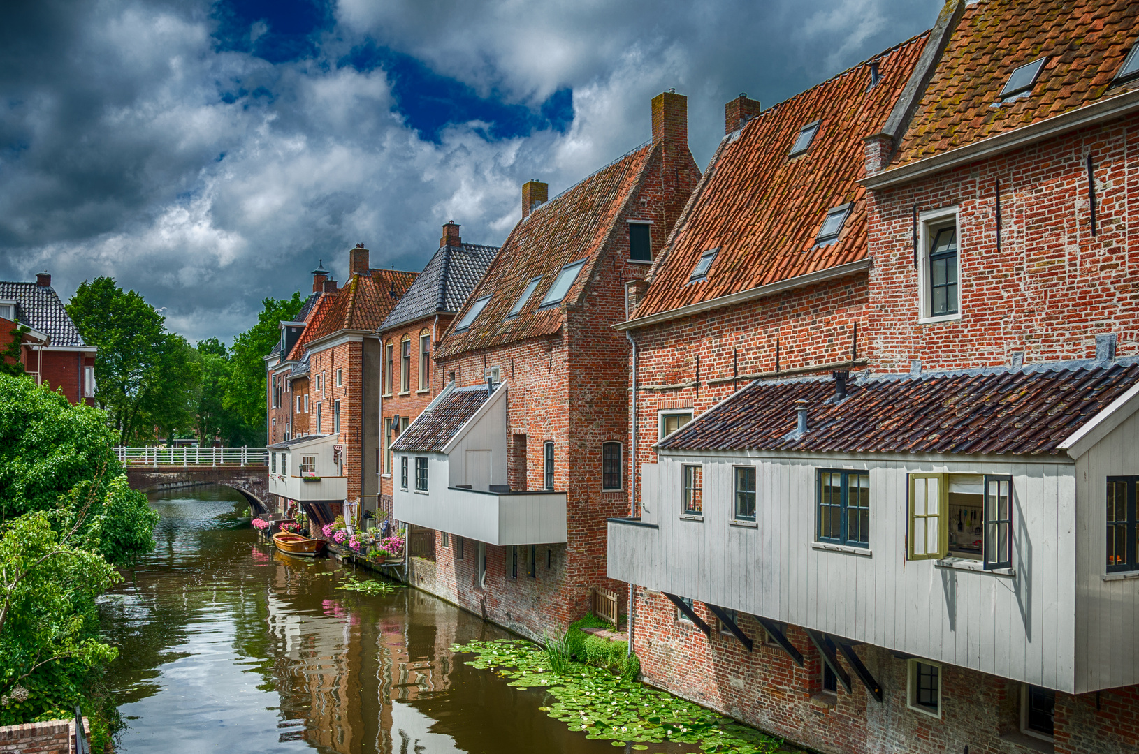 Hängende Küchen in Appingedam