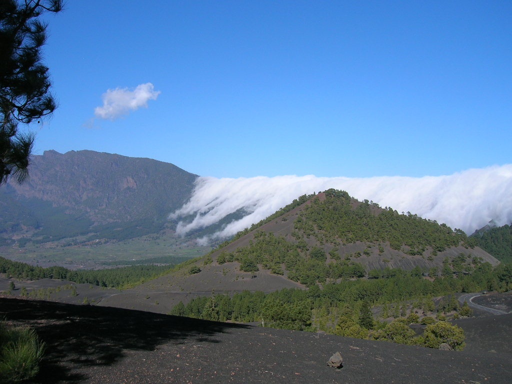 hängende Wolken