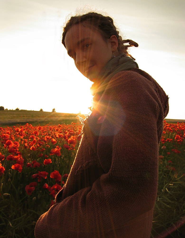 HÄNI im Mohn