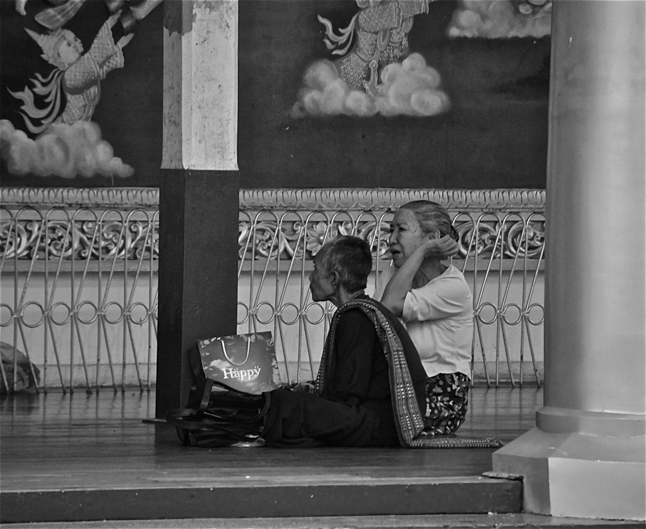 häppy :-), shwedagon, burma 2011