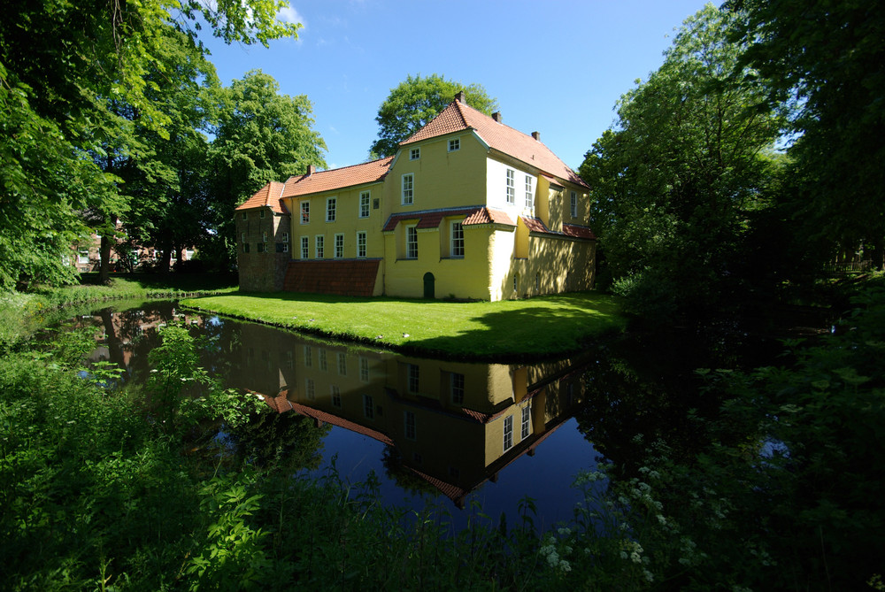 Häuptlingsburg (Maningaburg) in Pewsum/Krummhörn (Ostfriesland)