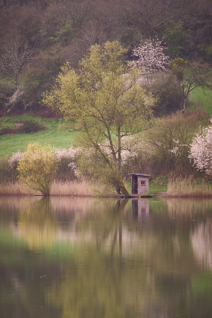 Häuschen am See