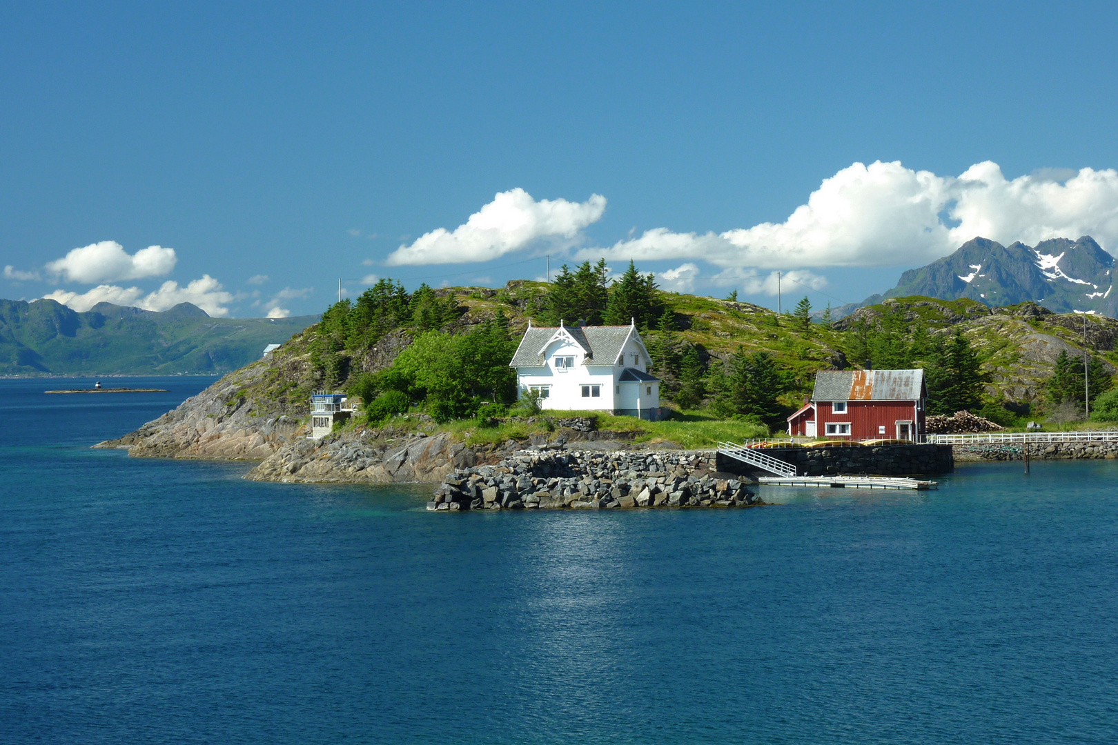 Häuser am Fjord