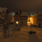 Häuser bei Nacht