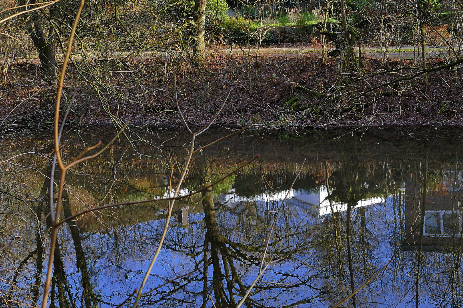 Häuser die unter Wasser stehen