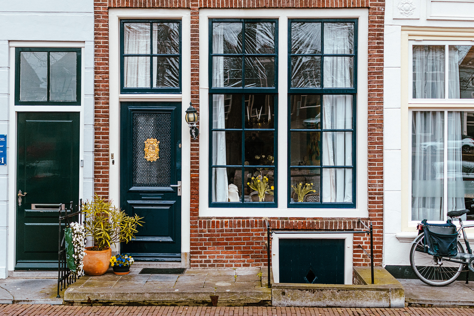 Häuser-Fassaden in der Altstadt von Zierikzee in Zeeland