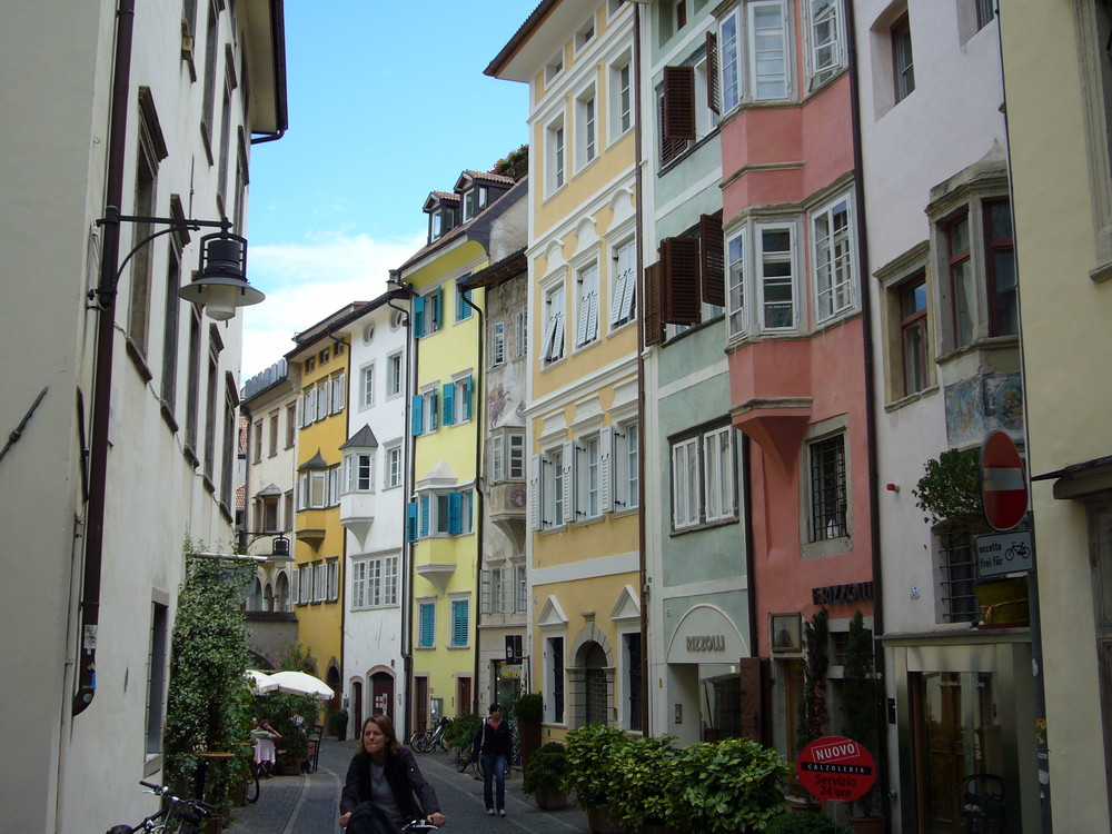 Häuserfassade in Bozen (Südtirol)