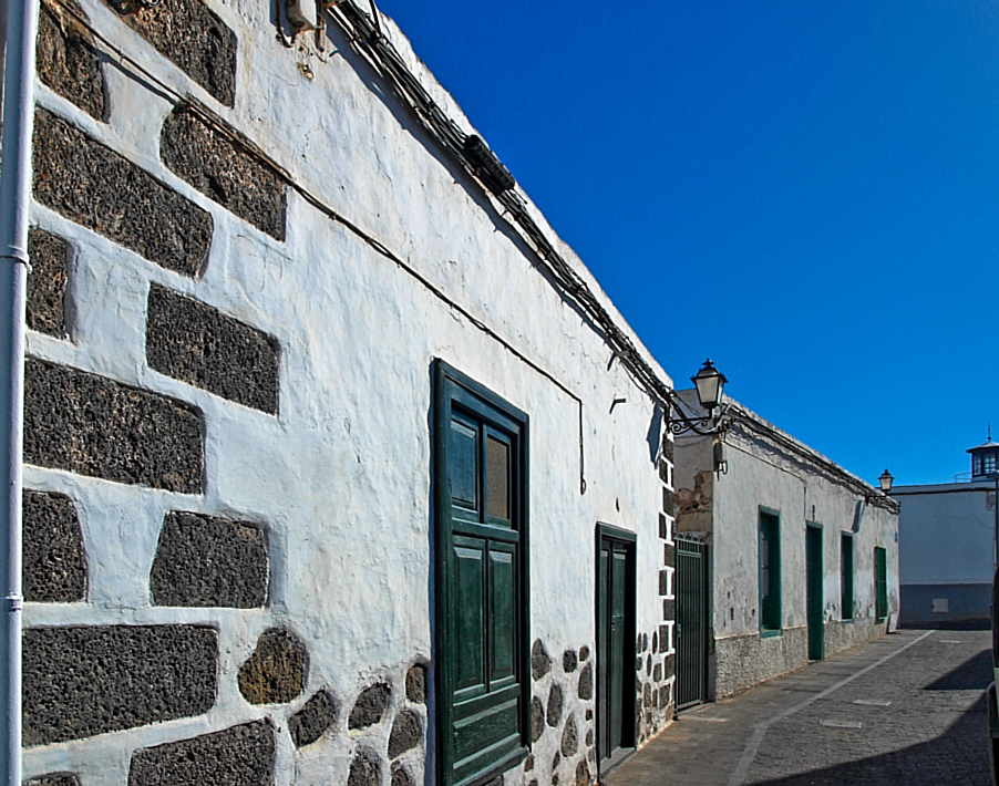 Häuserfassade in Gässchen in  Arrecife